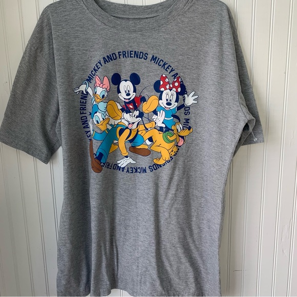 Mickey & Friends (Large) Gray, short sleeve, round neck T-Shirt w/fun colors - Picture 2 of 4